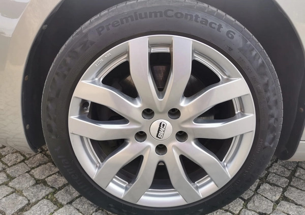 Skoda Superb cena 53999 przebieg: 237730, rok produkcji 2015 z Świeradów-Zdrój małe 79
